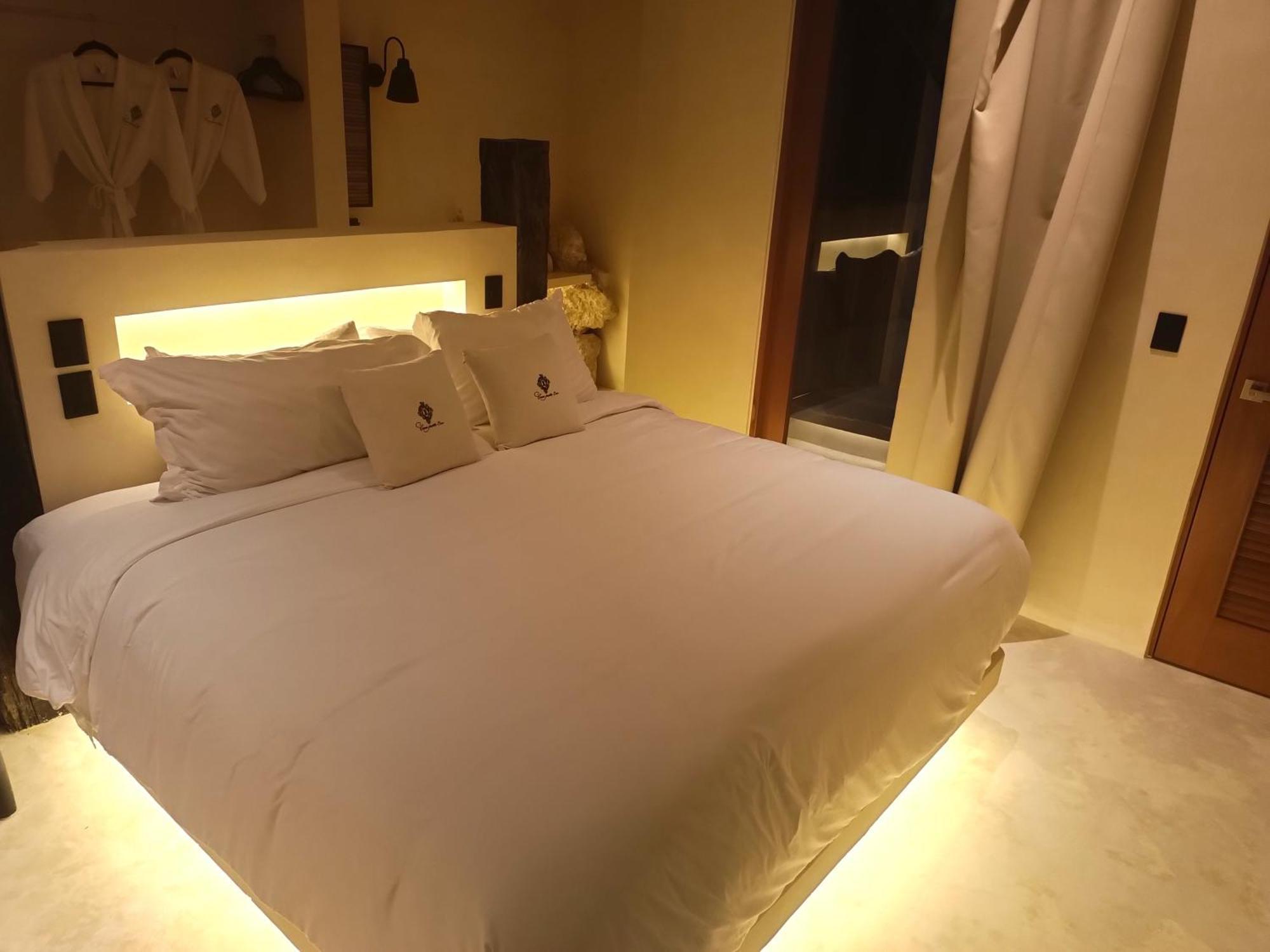 Casa Punta Coco & Beach Club (Adults Only) Остров Холбокс Экстерьер фото